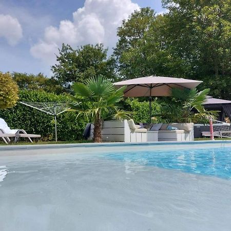 O'Berges D'Astacus Apartment Beloeil Bagian luar foto