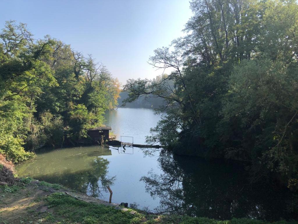O'Berges D'Astacus Apartment Beloeil Bagian luar foto